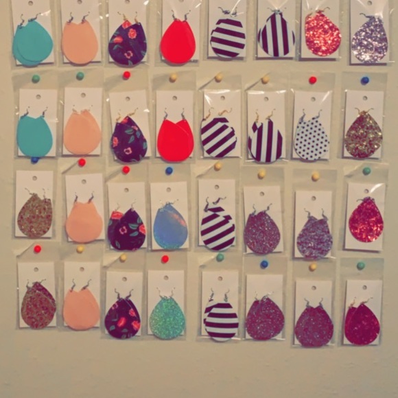 Handmade Earrings - Picture 1 of 2